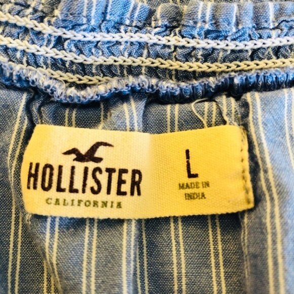 Hollister Blue & White Blouse with Lace Detail and Elastic Neckline Large - Picture 8 of 9